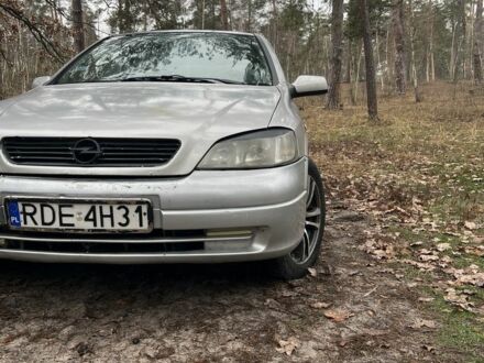 Сірий Опель Астра, об'ємом двигуна 1.6 л та пробігом 368 тис. км за 1650 $, фото 1 на Automoto.ua