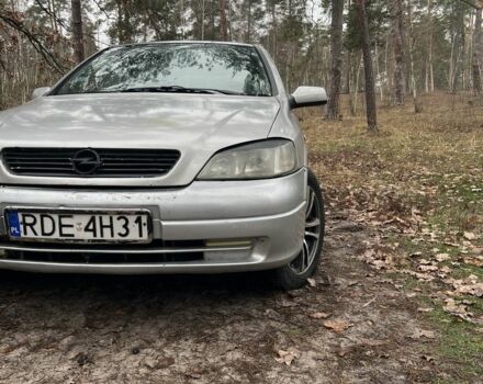 Серый Опель Астра, объемом двигателя 1.6 л и пробегом 368 тыс. км за 1650 $, фото 1 на Automoto.ua