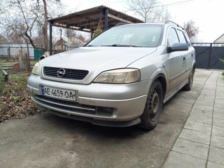 Опель Астра 1999 в Новомосковске на Automoto.ua Серый Опель Астра, объемом двигателя 1.8 л и пробегом 263 тыс. км за 2600 $, фото 1 на Automoto.ua