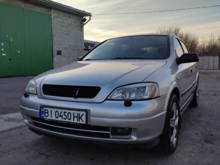 Серый Опель Астра, объемом двигателя 1.8 л и пробегом 156 тыс. км за 4200 $, фото 1 на Automoto.ua