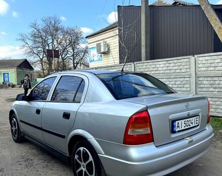 Серый Опель Астра, объемом двигателя 1.6 л и пробегом 340 тыс. км за 3000 $, фото 1 на Automoto.ua