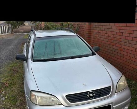 Сірий Опель Астра, об'ємом двигуна 1.78 л та пробігом 300 тис. км за 2000 $, фото 1 на Automoto.ua