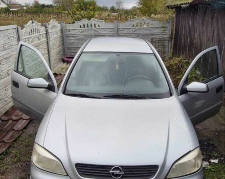 Серый Опель Астра, объемом двигателя 1.7 л и пробегом 327 тыс. км за 2500 $, фото 1 на Automoto.ua
