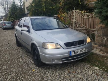 Серый Опель Астра, объемом двигателя 2 л и пробегом 300 тыс. км за 980 $, фото 1 на Automoto.ua