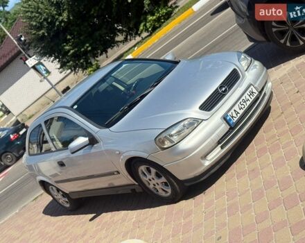Сірий Опель Астра, об'ємом двигуна 1.6 л та пробігом 270 тис. км за 2222 $, фото 1 на Automoto.ua