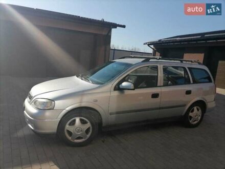 Серый Опель Астра, объемом двигателя 1.6 л и пробегом 298 тыс. км за 3600 $, фото 1 на Automoto.ua