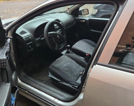 Серый Опель Астра, объемом двигателя 0 л и пробегом 239 тыс. км за 1200 $, фото 1 на Automoto.ua