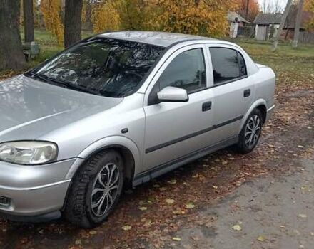 Серый Опель Астра, объемом двигателя 1.6 л и пробегом 140 тыс. км за 2900 $, фото 1 на Automoto.ua