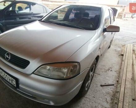 Серый Опель Астра, объемом двигателя 1.6 л и пробегом 255 тыс. км за 2500 $, фото 1 на Automoto.ua