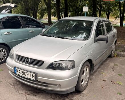 Сірий Опель Астра, об'ємом двигуна 1.4 л та пробігом 300 тис. км за 2300 $, фото 1 на Automoto.ua