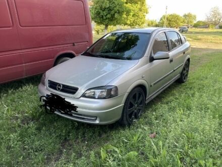 Сірий Опель Астра, об'ємом двигуна 1.7 л та пробігом 170 тис. км за 4003 $, фото 1 на Automoto.ua