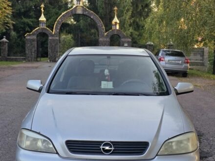Сірий Опель Астра, об'ємом двигуна 1.6 л та пробігом 250 тис. км за 2750 $, фото 1 на Automoto.ua