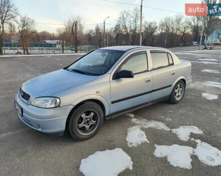 Серый Опель Астра, объемом двигателя 1.6 л и пробегом 182 тыс. км за 3500 $, фото 1 на Automoto.ua