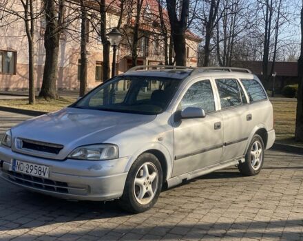 Серый Опель Астра, объемом двигателя 1.6 л и пробегом 250 тыс. км за 1050 $, фото 1 на Automoto.ua