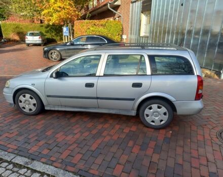 Серый Опель Астра, объемом двигателя 1.8 л и пробегом 329 тыс. км за 3355 $, фото 1 на Automoto.ua