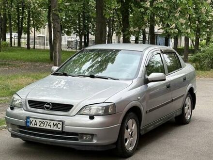 Опель Астра 2002 у Києві на Automoto.ua Сірий Опель Астра, об'ємом двигуна 2.2 л та пробігом 339 тис. км за 3500 $, фото 1 на Automoto.ua