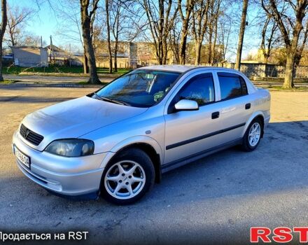 Серый Опель Астра, объемом двигателя 1.6 л и пробегом 291 тыс. км за 4200 $, фото 1 на Automoto.ua