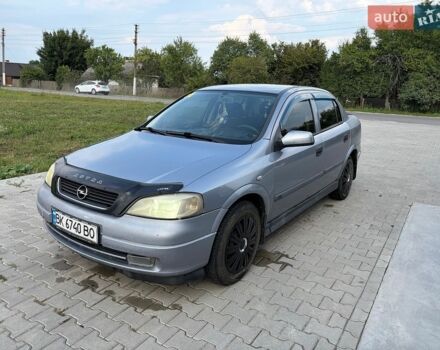 Сірий Опель Астра, об'ємом двигуна 1.6 л та пробігом 300 тис. км за 2450 $, фото 1 на Automoto.ua