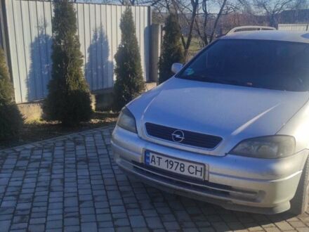 Сірий Опель Астра, об'ємом двигуна 2 л та пробігом 350 тис. км за 2000 $, фото 1 на Automoto.ua