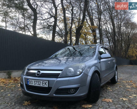 Серый Опель Астра, объемом двигателя 1.8 л и пробегом 243 тыс. км за 4450 $, фото 1 на Automoto.ua