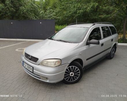 Серый Опель Астра, объемом двигателя 1.7 л и пробегом 220 тыс. км за 1700 $, фото 1 на Automoto.ua