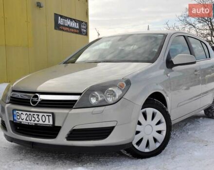 Серый Опель Астра, объемом двигателя 1.6 л и пробегом 262 тыс. км за 3999 $, фото 1 на Automoto.ua