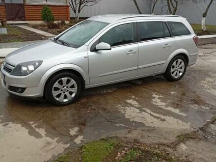 Серый Опель Астра, объемом двигателя 1.7 л и пробегом 270 тыс. км за 4999 $, фото 1 на Automoto.ua