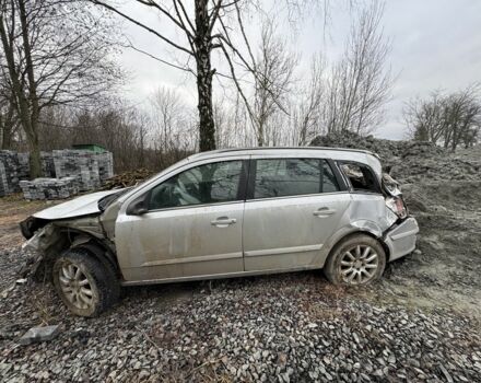 Серый Опель Астра, объемом двигателя 1.6 л и пробегом 199 тыс. км за 1300 $, фото 1 на Automoto.ua