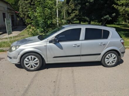 Опель Астра 2004 у Рівному на Automoto.ua Сірий Опель Астра, об'ємом двигуна 1.6 л та пробігом 200 тис. км за 3990 $, фото 1 на Automoto.ua