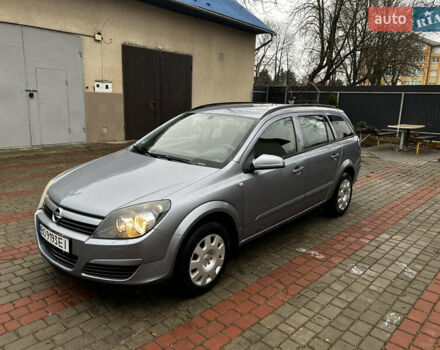 Серый Опель Астра, объемом двигателя 1.6 л и пробегом 226 тыс. км за 4500 $, фото 1 на Automoto.ua