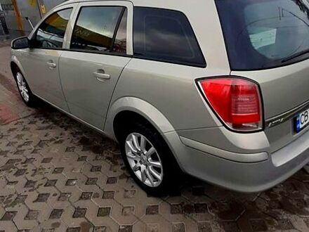 Серый Опель Астра, объемом двигателя 1.6 л и пробегом 214 тыс. км за 4400 $, фото 1 на Automoto.ua