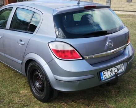 Серый Опель Астра, объемом двигателя 1.7 л и пробегом 340 тыс. км за 1600 $, фото 1 на Automoto.ua