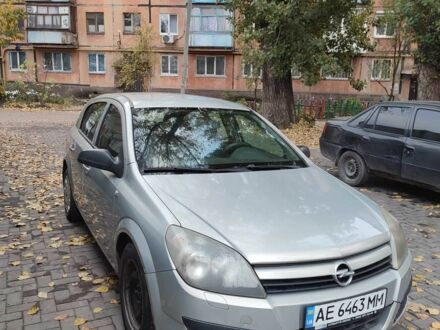 Серый Опель Астра, объемом двигателя 1.6 л и пробегом 252 тыс. км за 3500 $, фото 1 на Automoto.ua