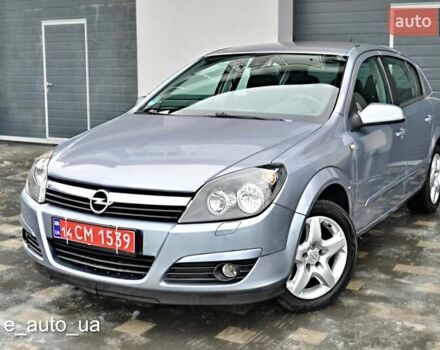 Серый Опель Астра, объемом двигателя 1.8 л и пробегом 230 тыс. км за 5790 $, фото 1 на Automoto.ua