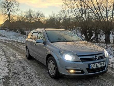Сірий Опель Астра, об'ємом двигуна 1.6 л та пробігом 398 тис. км за 4000 $, фото 1 на Automoto.ua