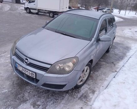 Серый Опель Астра, объемом двигателя 1.7 л и пробегом 350 тыс. км за 3450 $, фото 1 на Automoto.ua