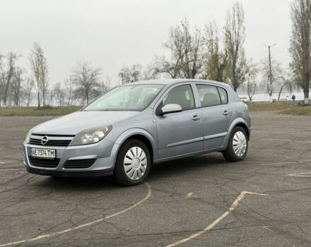Серый Опель Астра, объемом двигателя 1.4 л и пробегом 270 тыс. км за 5000 $, фото 1 на Automoto.ua