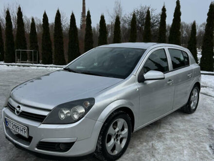 Серый Опель Астра, объемом двигателя 1.69 л и пробегом 311 тыс. км за 3999 $, фото 1 на Automoto.ua