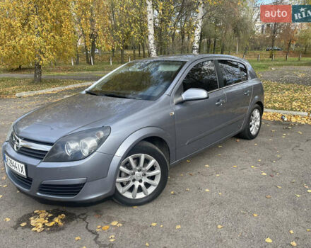 Опель Астра 2004 в Ровно на Automoto.ua Серый Опель Астра, объемом двигателя 1.82 л и пробегом 213 тыс. км за 5800 $, фото 1 на Automoto.ua