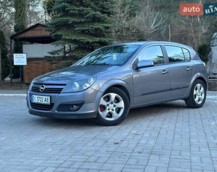Серый Опель Астра, объемом двигателя 2 л и пробегом 235 тыс. км за 4350 $, фото 1 на Automoto.ua