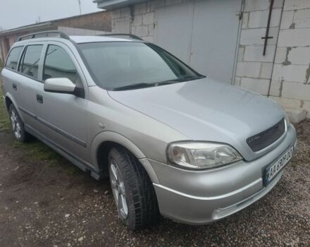 Серый Опель Астра, объемом двигателя 1.6 л и пробегом 200 тыс. км за 2400 $, фото 1 на Automoto.ua