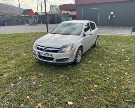 Опель Астра 2004 в Виноградове на Automoto.ua Серый Опель Астра, объемом двигателя 1.7 л и пробегом 206 тыс. км за 2498 $, фото 1 на Automoto.ua