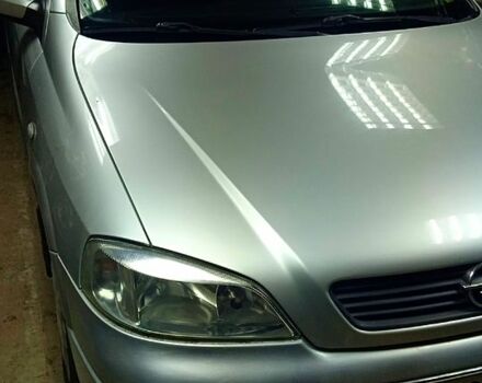 Серый Опель Астра, объемом двигателя 1.6 л и пробегом 130 тыс. км за 3200 $, фото 1 на Automoto.ua