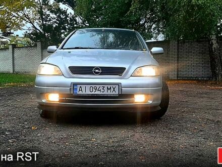 Серый Опель Астра, объемом двигателя 1.6 л и пробегом 222 тыс. км за 3600 $, фото 1 на Automoto.ua