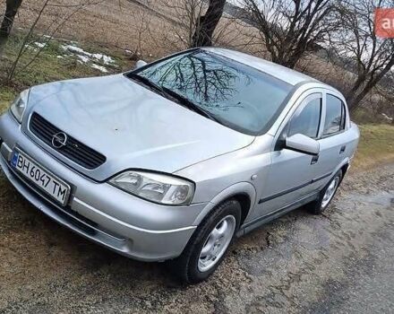 Серый Опель Астра, объемом двигателя 1.4 л и пробегом 290 тыс. км за 1000 $, фото 1 на Automoto.ua