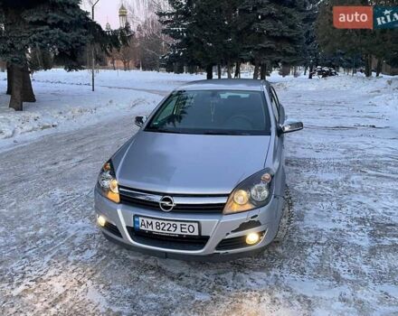Серый Опель Астра, объемом двигателя 1.6 л и пробегом 251 тыс. км за 5200 $, фото 1 на Automoto.ua