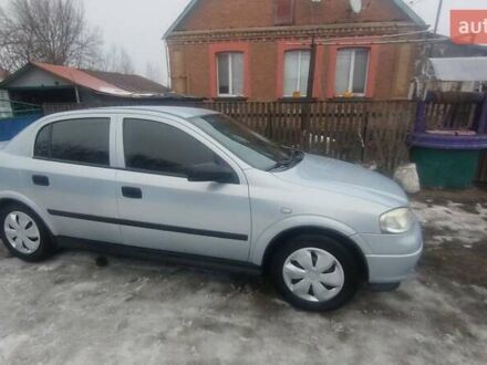 Опель Астра 2004 в Житомире на Automoto.ua Серый Опель Астра, объемом двигателя 1.4 л и пробегом 225 тыс. км за 3300 $, фото 1 на Automoto.ua