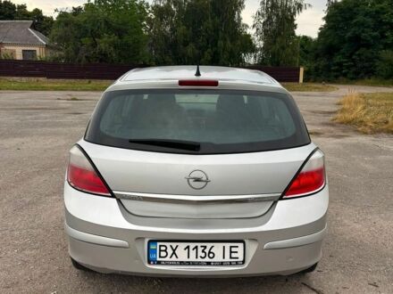 Сірий Опель Астра, об'ємом двигуна 1.6 л та пробігом 288 тис. км за 3950 $, фото 1 на Automoto.ua