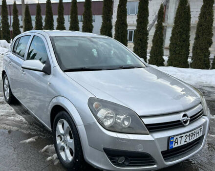 Серый Опель Астра, объемом двигателя 1.69 л и пробегом 311 тыс. км за 3800 $, фото 1 на Automoto.ua