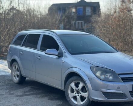 Серый Опель Астра, объемом двигателя 1.7 л и пробегом 358 тыс. км за 3400 $, фото 1 на Automoto.ua